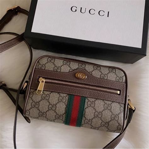 cheapest thing to buy at gucci|least expensive gucci bag.